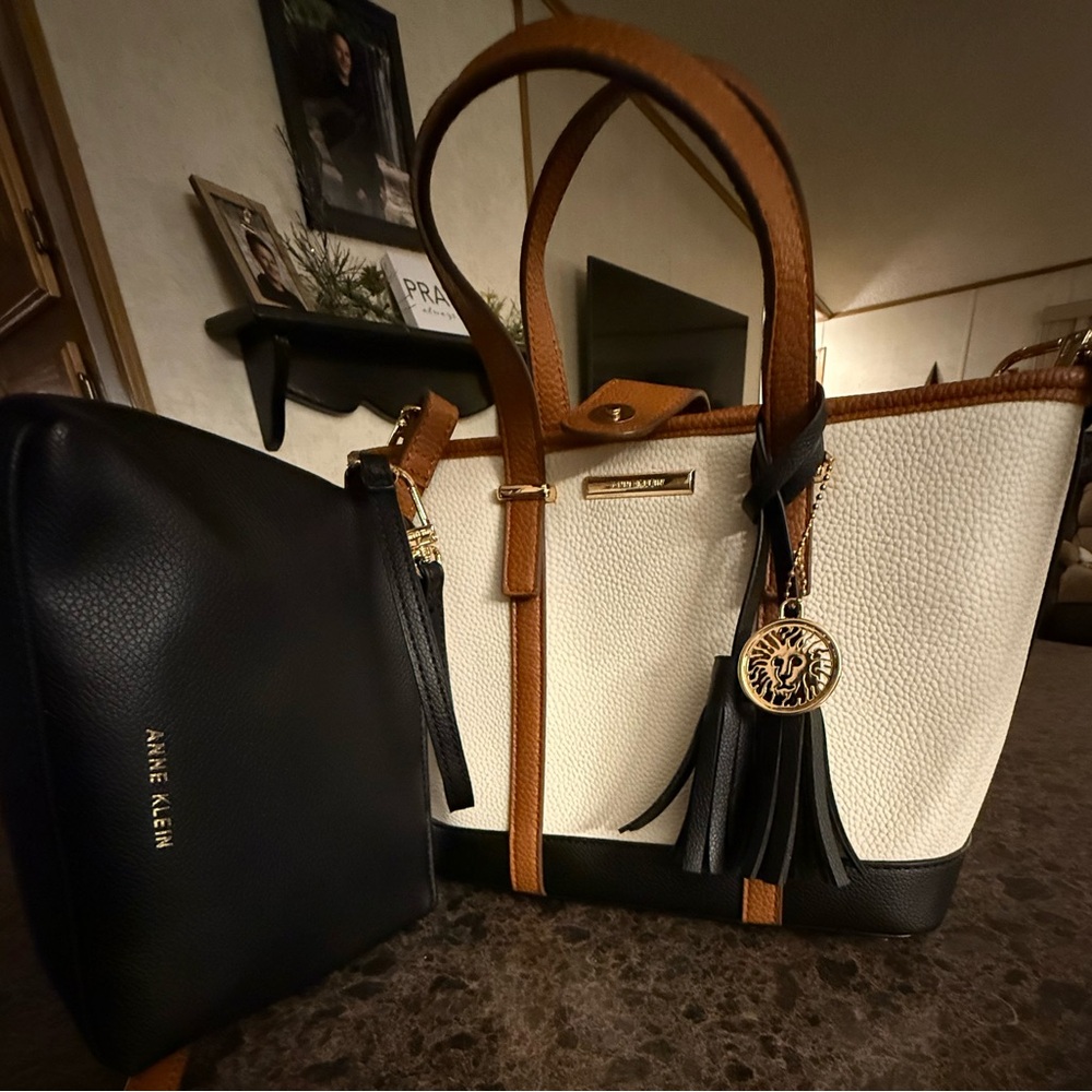Anne Klein Black and White Tote with Brown Accents comes with new black wristlet